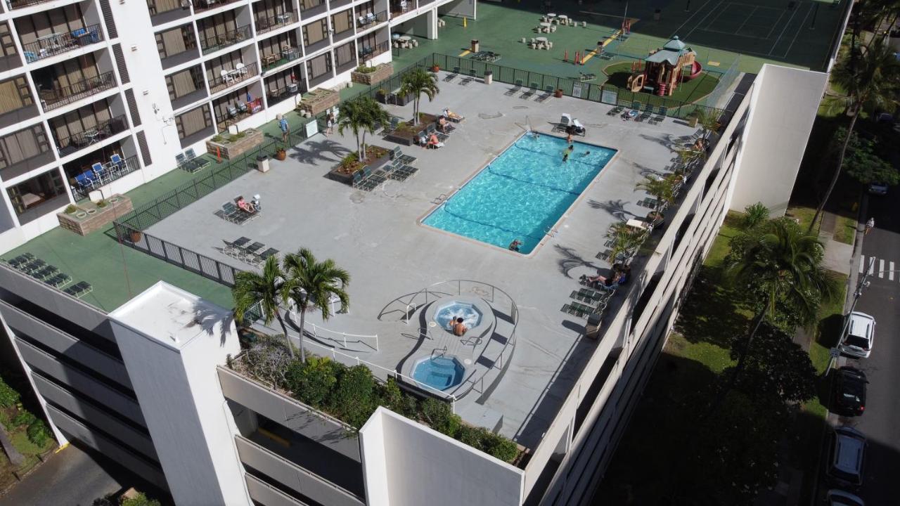 Beautiful 1Br, Steps To Waikiki Beach And Parking Honolulu Kültér fotó