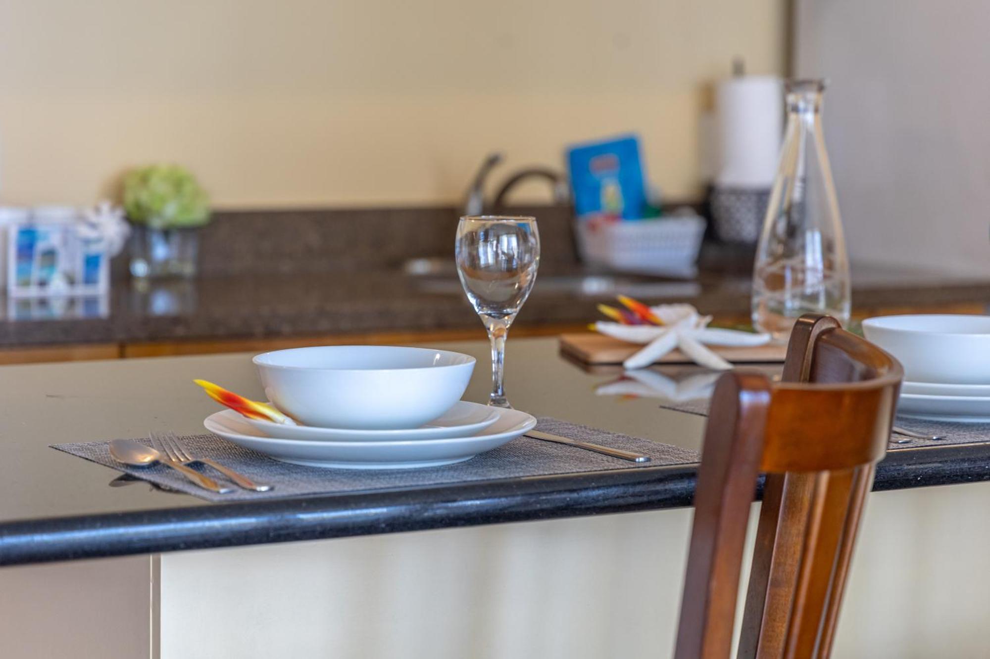 Beautiful 1Br, Steps To Waikiki Beach And Parking Honolulu Kültér fotó