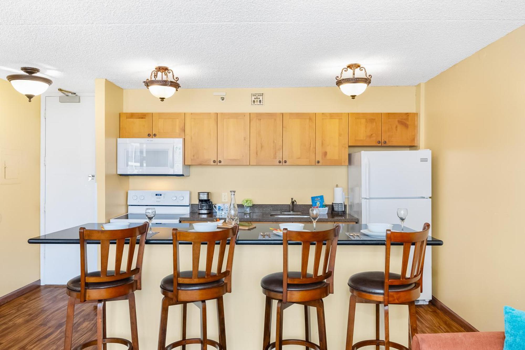 Beautiful 1Br, Steps To Waikiki Beach And Parking Honolulu Kültér fotó
